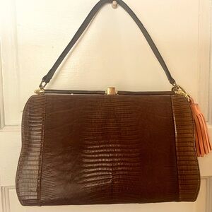 Beautiful Vintage Alligator Handbag